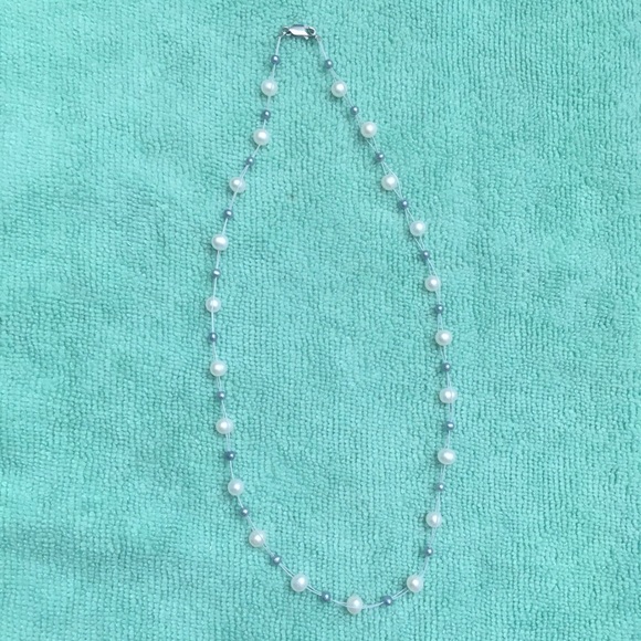 Tahitian Cream & Silver Double Loop Strand 17.5” - Picture 10 of 13